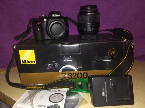 Camara Reflex Nikon D3200