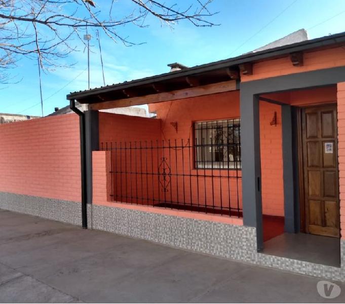 Mendoza, San Rafael (Jaime Prat) - VENDO CASA EN PESOS