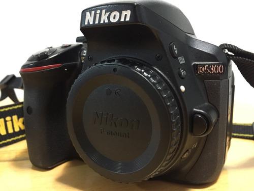 Nikon D5300 + 18-55(c/filtros) + Cargador+kit Limpieza+bolso