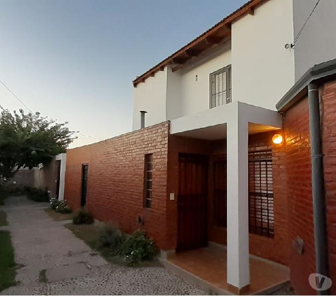 Venta de Casa Dúplex 120m2 cubiertos