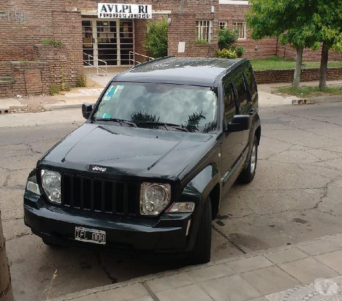 JEEP CHEROKEE LIBERTY 2.8 CRD 2009