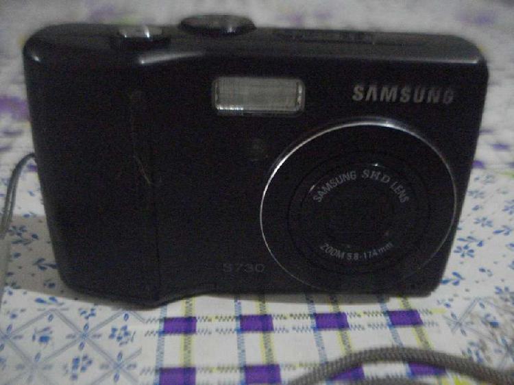 Camara De Fotos Samsung S730 7.2mp C/memoria 1gb No Envio