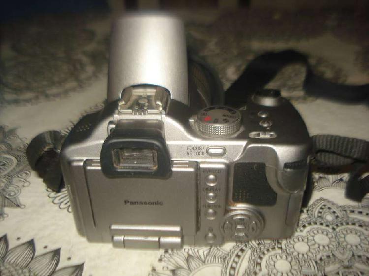 Camara Digital Panasonic Lumix Dmc-fz50 10.1mp Leer No Envio