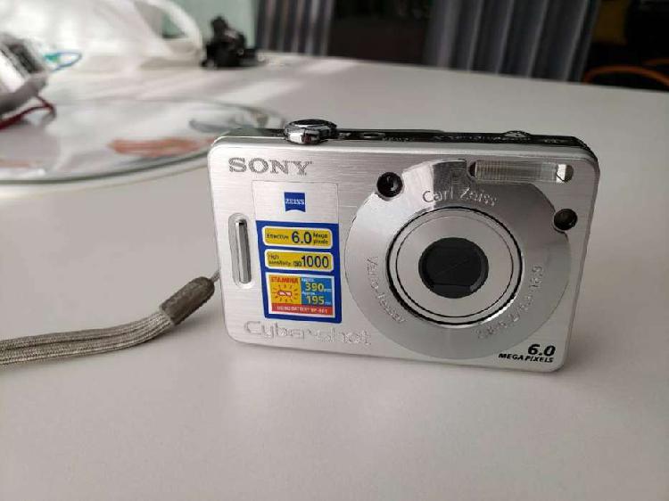 Camara de fotos Sony