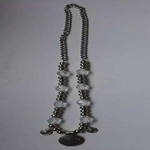 Pulseras y Collares