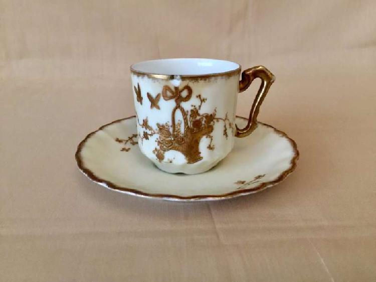 Remate De Antigua Taza De Café En Porcelana Limoges