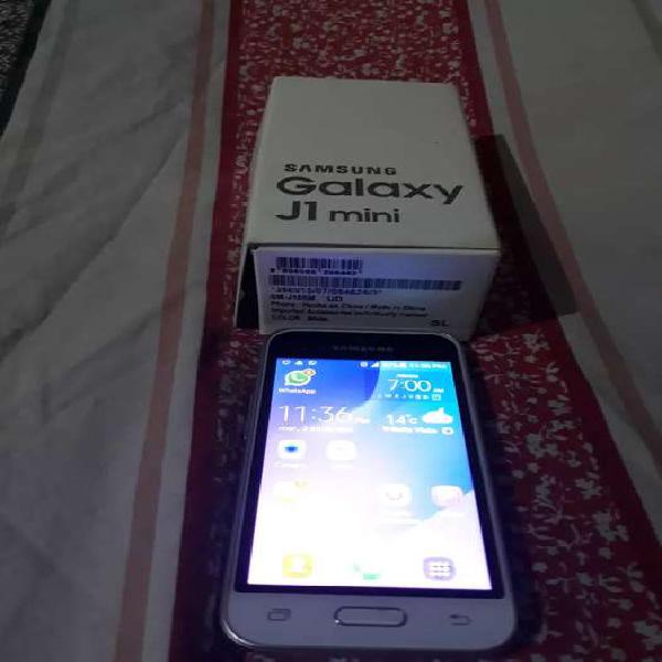 Samsung j1 mini, igual a nuevo, leer bien