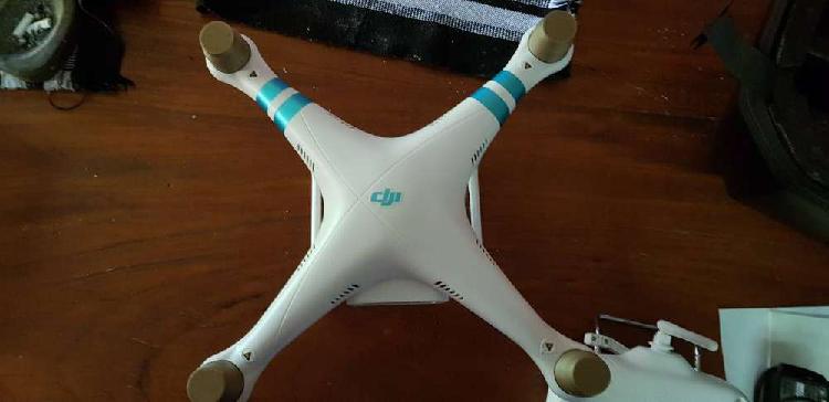 Vendo drone Phantom 3 std