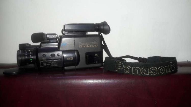 Video Camara Filmadora Panasonic Vhs con cassete adaptador