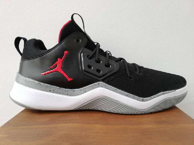 Zapatillas de basket Nike Jordan DNA 16us originales!!!