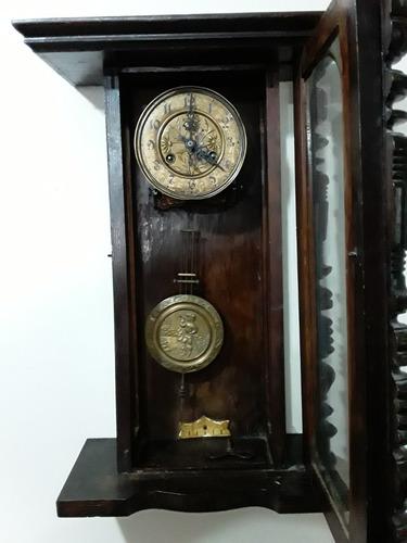 Antiguo Reloj De Pared A Péndulo Funciona