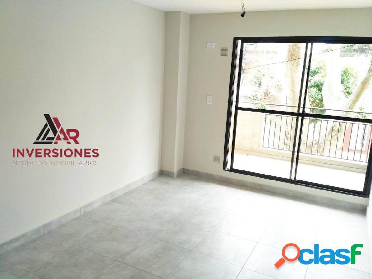 DEPARTAMENTO MONOAMBIENTE CON BALCON EN ZONA UNIVERSITARIA -