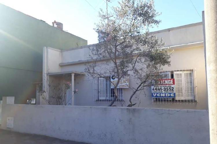 Casa en Venta Lomas del Mirador / La Matanza (A067 1985)