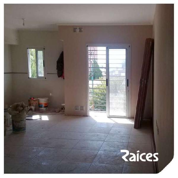 Departamento en venta de 1 dormitorios c/ cochera en Otros