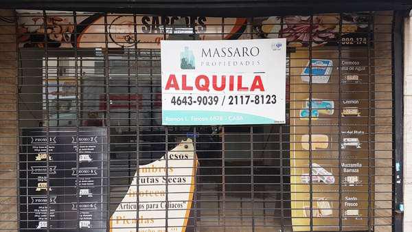 Local en venta de 120 m² sobre Av. Juan B. Alberdi,