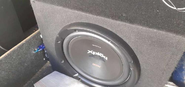 Parlante sony sub woofer