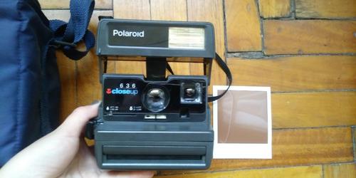 Polaroid 600 Con Estuche Original Retro Funciona
