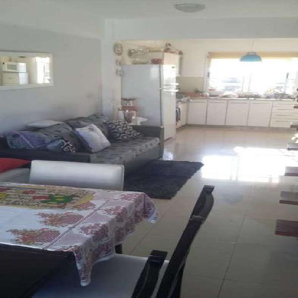 VENTA - 3 AMB.- EN DUPLEX--COCH DOBLE CUBIERTA Y FIJA