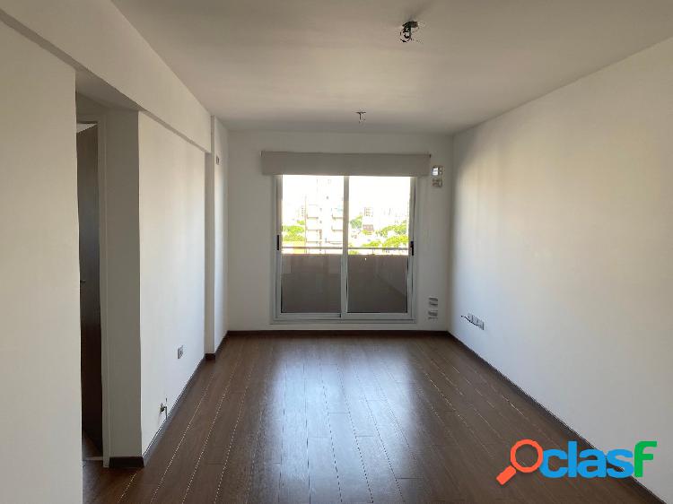 DEPARTAMENTO 1 DORMITORIO PARAGUAY 2223 - ABASTO - EXCELENTE