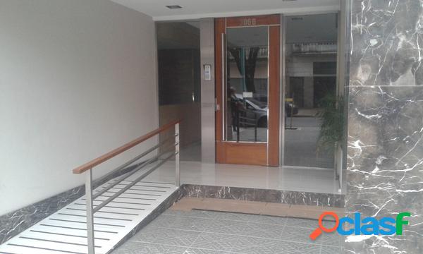 DEPARTAMENTO 2 AMB. AL CONTRA FRENTE CON PATIO DE 90 METROS,