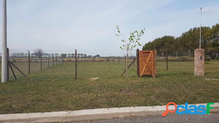 Oportunidad. Lote de 450 m2 en FINCAS DEL ROSEDAL.