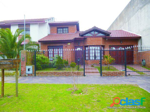 Santa Teresita, casa cómoda y moderna 4 amb