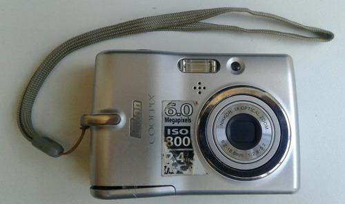 Camara Nikon Coolpix 6.0 Megapixels