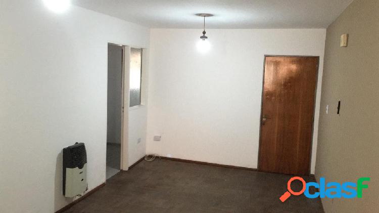 VENDO DEPARTAMENTO DE 1 DORMITORIO EN NUEVA CÓRDOBA.