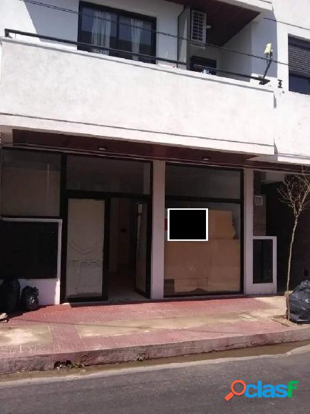 VENDO LOCAL COMERCIAL EN BARRIO ALBERDI