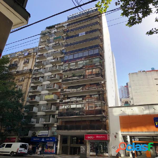 ESTUPENDO SEMIPISO 5 AMB C/BALCON ATERRAZADO Y COCHERA -