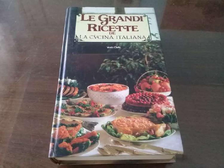 Libro de recetas de cocina Italiana.
