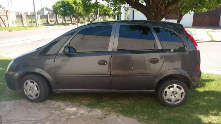 Titular vendo meriva con gnc full con vtv muy buen estado