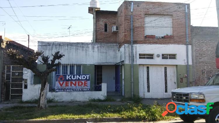 San Justo, propiedad 4 amb 2 plantas, Kundt Inmobiliaria