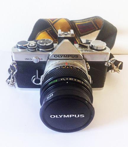 Camara Reflex Olympus Om-2 Lentes + Case Cuero Y Accesorios