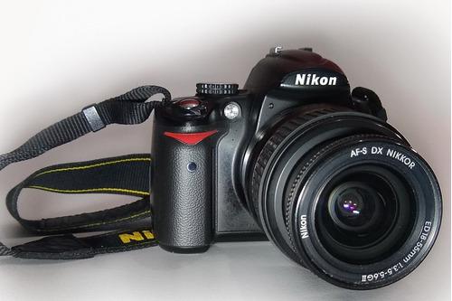 Nikon D5000 Con Lente Kit 18-55 Reparar Enfoque Automatico
