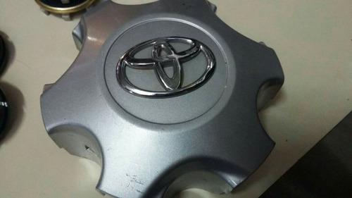 Tapa Centro De Llanta Toyota Hilux Srv 2014-15 Rodado 17