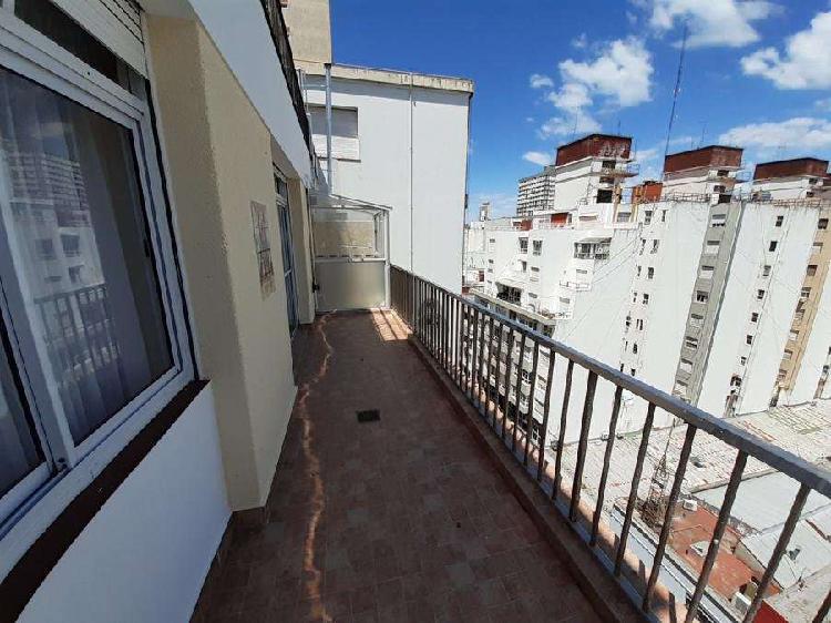 3 ambientes externos con balcon terraza