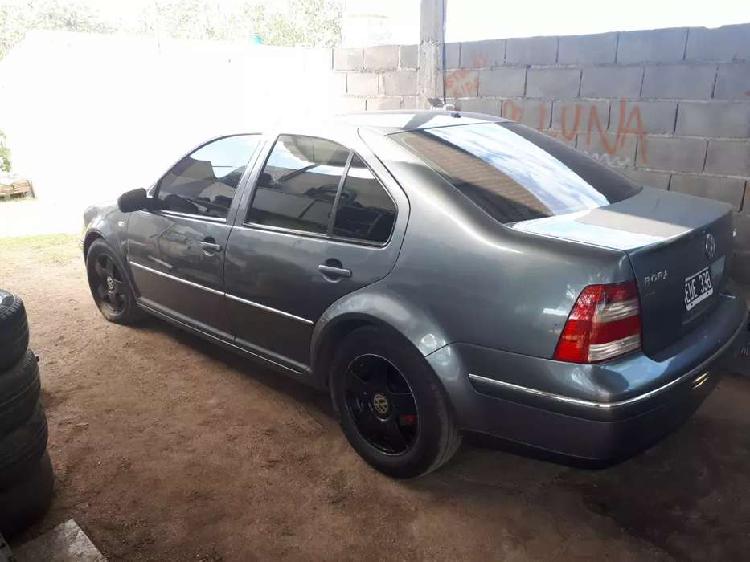 Bora tdi modelo. 2005 turbo diesel , motor muy bien