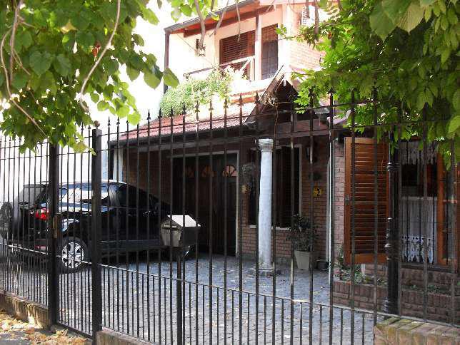 Chalet en Venta Haedo / Moron (A001 2720)