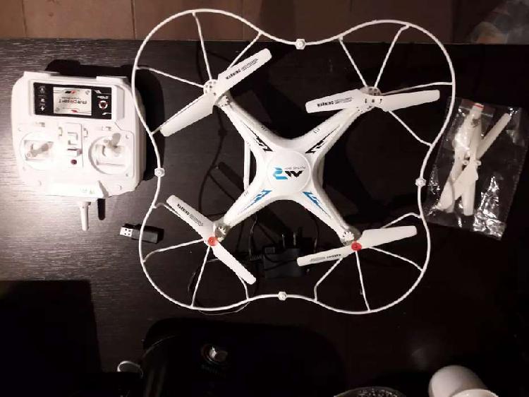 Drone con luces 2,4 ghz sin bateria