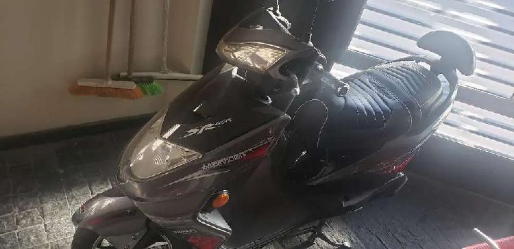 OPORTUNIDAD: Moto electrica tipo scooter