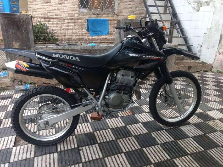 Vendo Honda Tornado Modelo 2013