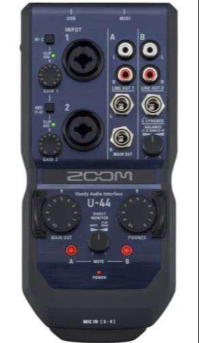 Zoom U-44 Interfaz De Audio Portátil De 4 Canales +