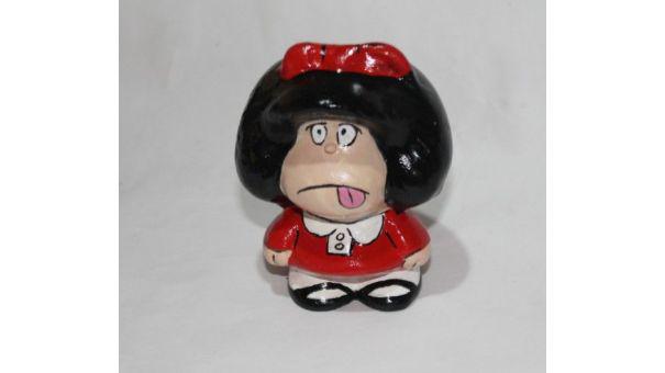Lapicero Mafalda asqueada con la lengua afuera, 10,5 cm, $