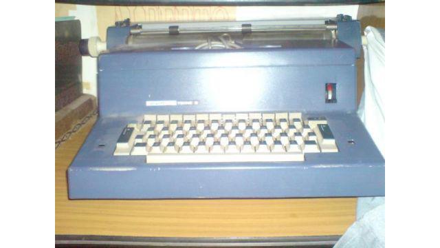 Maquina Olivetti Escribir