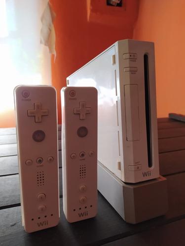 Nintendo Wii Standar Edition Retrocompatible