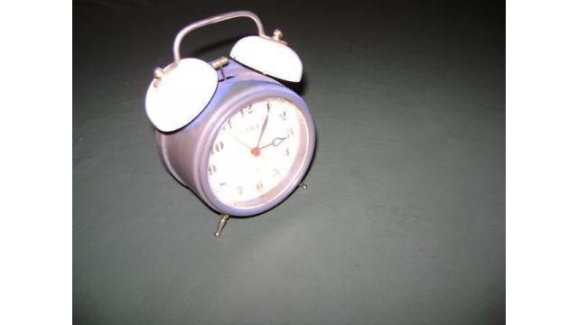 REGALO para coleccionistas, antiguo reloj despertador