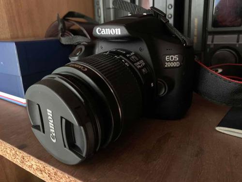 Vendo Camara Canon Eos T7 Con Lentes 18-55 Y 75-300