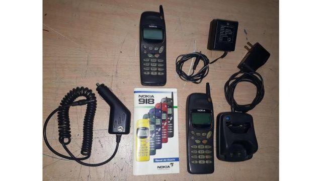 Celular Nokia 918, vintage, funcionando, completo...