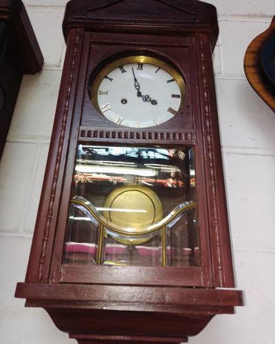 Reloj Antiguo De Pared Con Péndulo Y Soneria